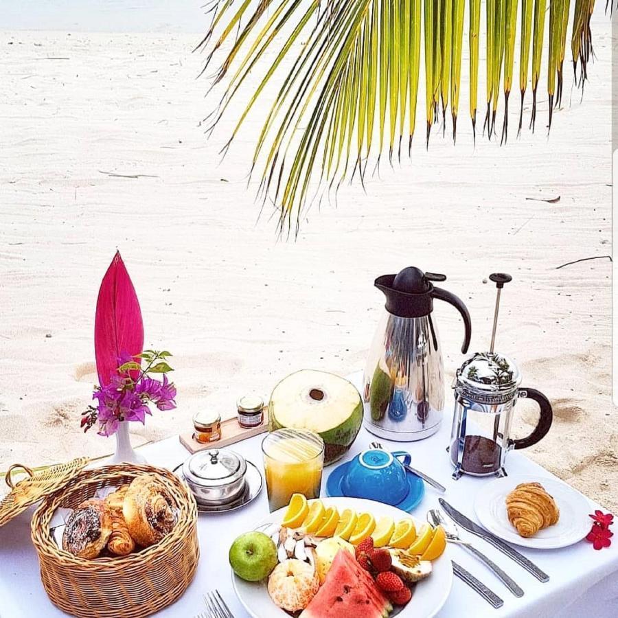Astroea Beach Hotel (Adults Only) Blue Bay Eksteriør bilde