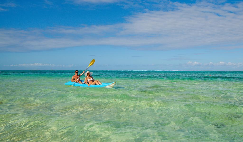 Astroea Beach Hotel (Adults Only) Blue Bay Eksteriør bilde