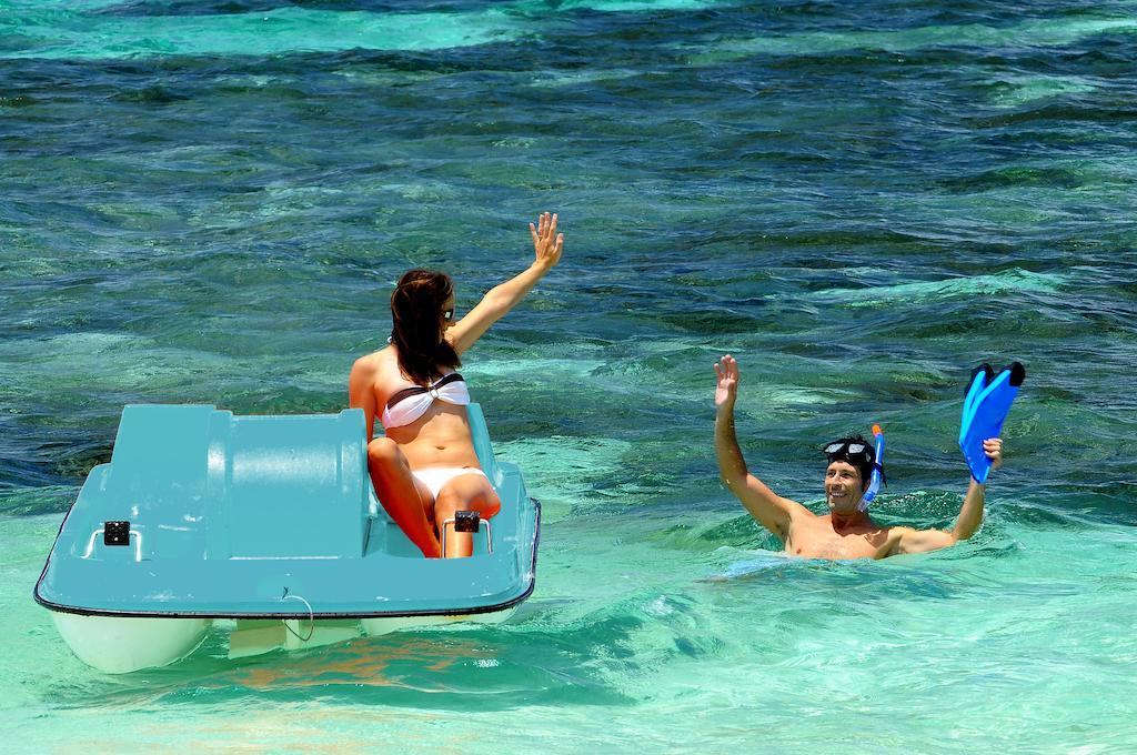 Astroea Beach Hotel (Adults Only) Blue Bay Eksteriør bilde