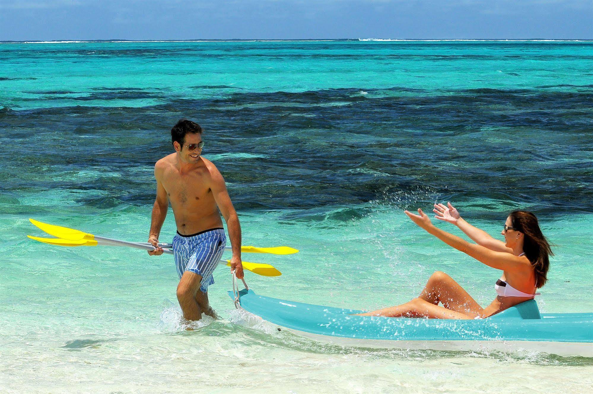 Astroea Beach Hotel (Adults Only) Blue Bay Eksteriør bilde